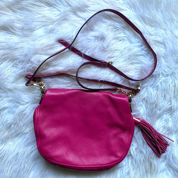 Michael Kors Bedford Deep Pink Tassel Convertible - Picture 3 of 6